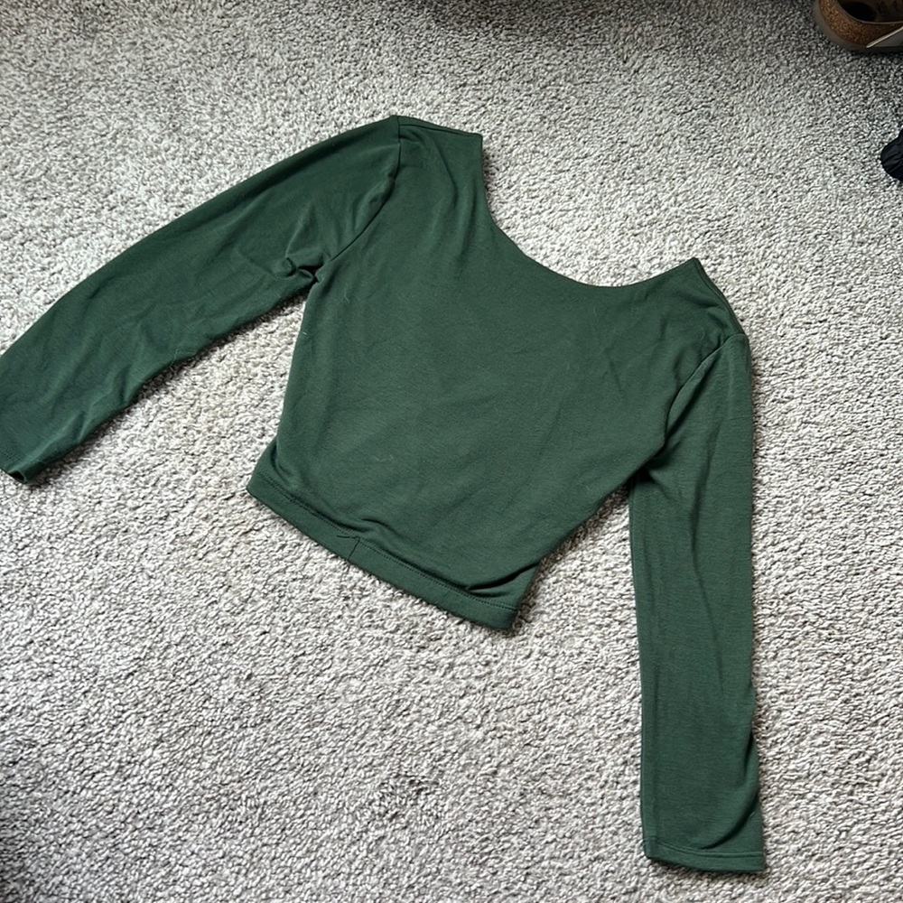 Cropped long sleeve